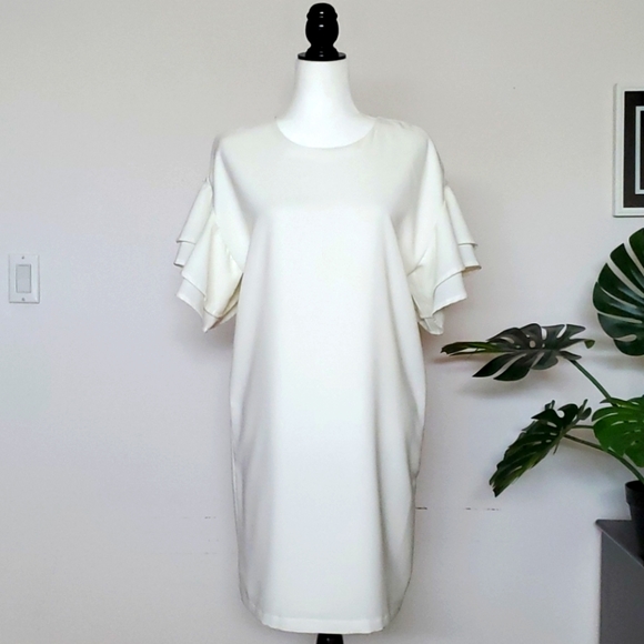 Dresses & Skirts - Off- white dress Size XS